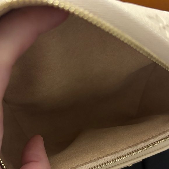 Louis Vuitton Mini Bumbag in Sand Color - Picture 10 of 10